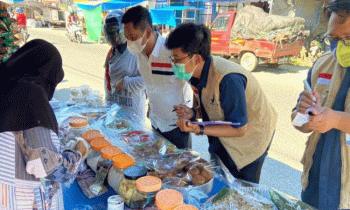 Pemeriksaan takjil di Pulang Pisau oleh BPOM Palangka Raya belum lama ini