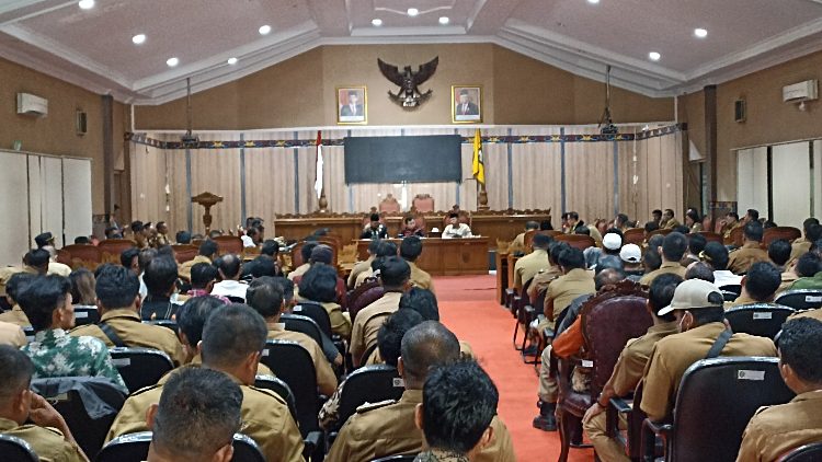 DPRD Minta Pemkab Kotim Tunaikan Insentif Aparatur Desa Tepat Waktu