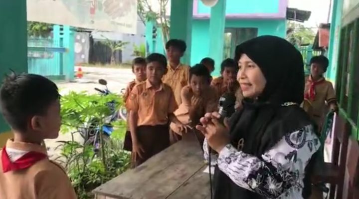 Suasana Hari Terakhir KBM SDN 4 Sawahan kuis bagi bagi THR Sabtu 15 April 2023