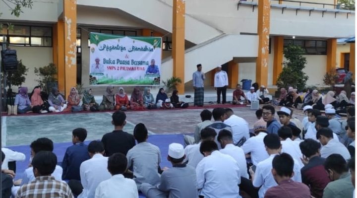 Suasana Pesantren Ramadan di SMP Negeri 2 Palangka Raya Kamis 13 April 2023