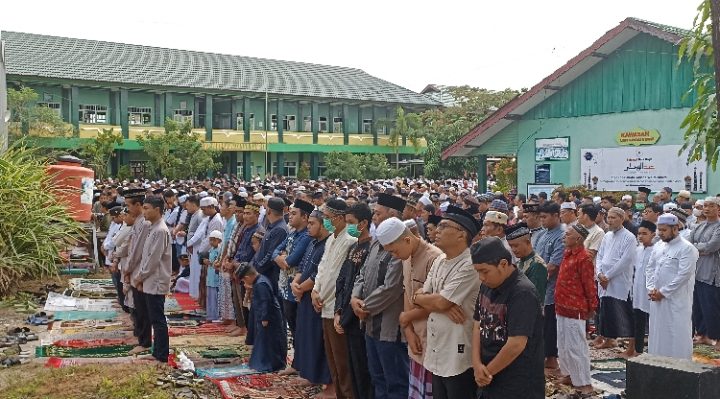 asana Salat Ifulfitri 1 1444 Hijriah Komplek Perguruan Muhammadiyah Sampit Jumat 21 April 2023