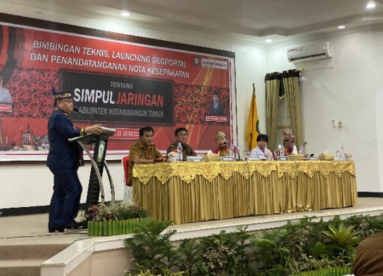 Bupati Kotim Halikinnor saat membuka Bimtek Simpul Jaringan, di aula Bappelitbangda Kotim, Selasa, 23 Mei 2023.