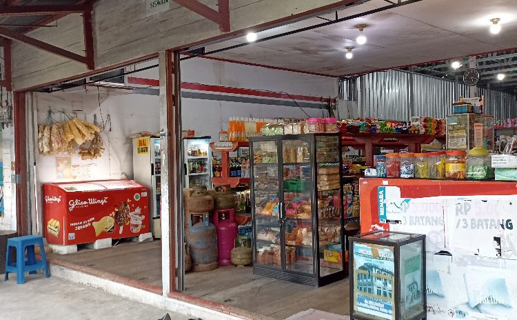 Tips Bagi Pedagang Warung di Tengah Gempuran Retail Modern