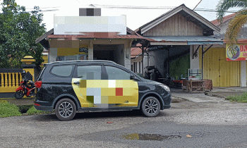 Iklan di kendaraan taksi online yang disinggung untuk dikenakan pajak di Kotim.