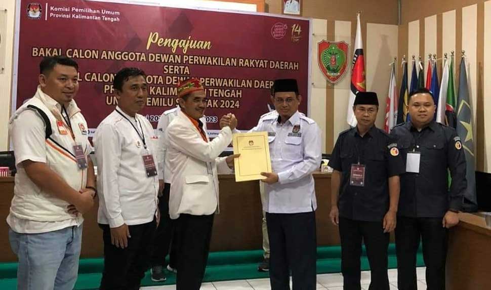 PKS Jadi Partai Pertama Mendaftarkan Bacaleg di KPU Kalteng
