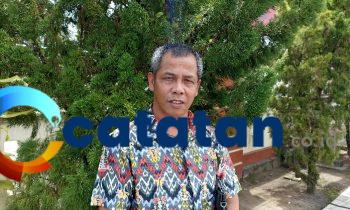 Ketua Fraksi Demokrat DPRD Kotim, Sihol Parningotan Lumban Gaol. 1