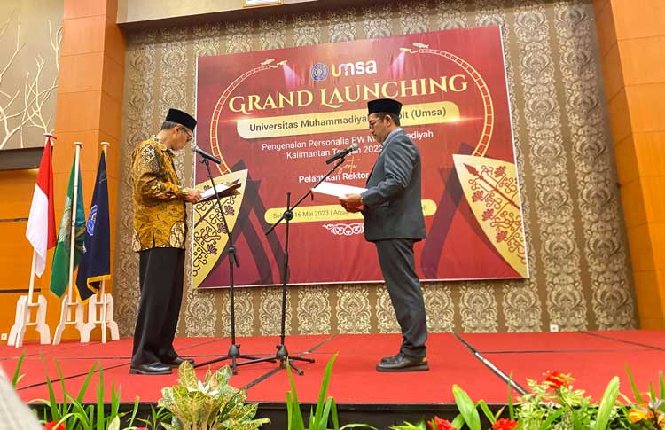 Ramadansyah Dilantik Menjadi Rektor UMSA