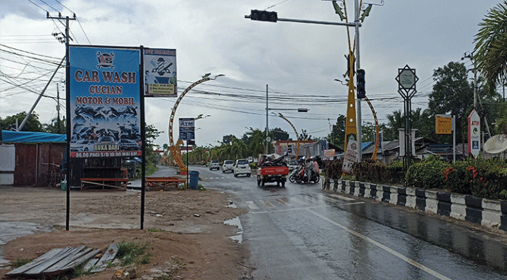 Kondisi lampu merah simpang Wengga yang nonaktif, Rabu, 10 Mei 2023.