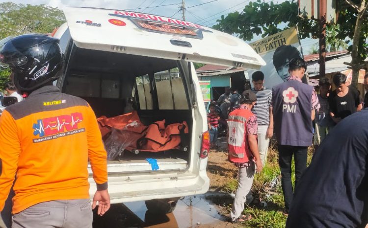 Satu Keluarga Tertabrak Mobil, Sang Ayah Meninggal di Lokasi Kejadian