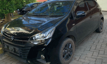 Mobil Daihatsu Ayla yang dirental dan diduga digelapkan pelaku SY.