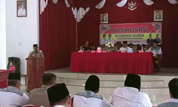 Pembukaan kegiatan moderasi beragama di aula kantor Desa Natai Sedawak Sukamara, Selasa, 16 Mei 2023.