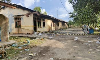 Perumahan staf PT AWL, Desa Tanah Haluan, Kecamatan Bukit Santuai, Kabupaten Kotawaringin Timur, yang terbakar pada Minggu, 7 Mei 2023.
