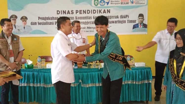 Disdik Kotim Kukuhkan 28 Guru Penggerak Angkatan Ke-4