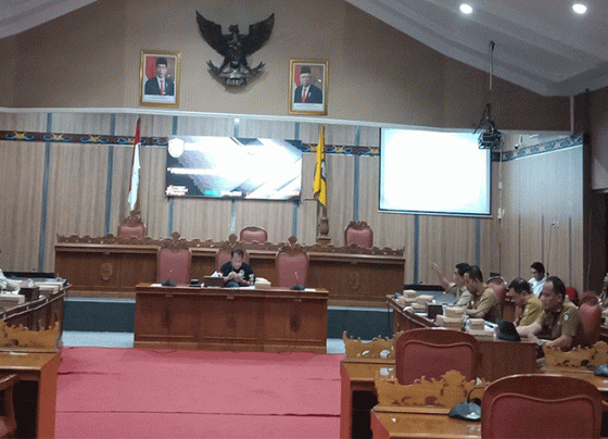 Rapat Bapemperda DPRD Kotim mengenai Perda Penetapan Desa, Senin, 29 Mei 2023.