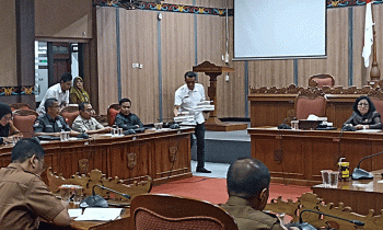 Suasana rapat kerja terkait keuangan daerah DPRD Kotim yang akhirnya diskors sebelum masuk materi pembahasan, Senin, 15 Mei 2023.