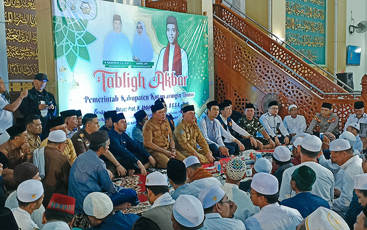UAS Ajak Masyarakat Kotim Berantas LGBT
