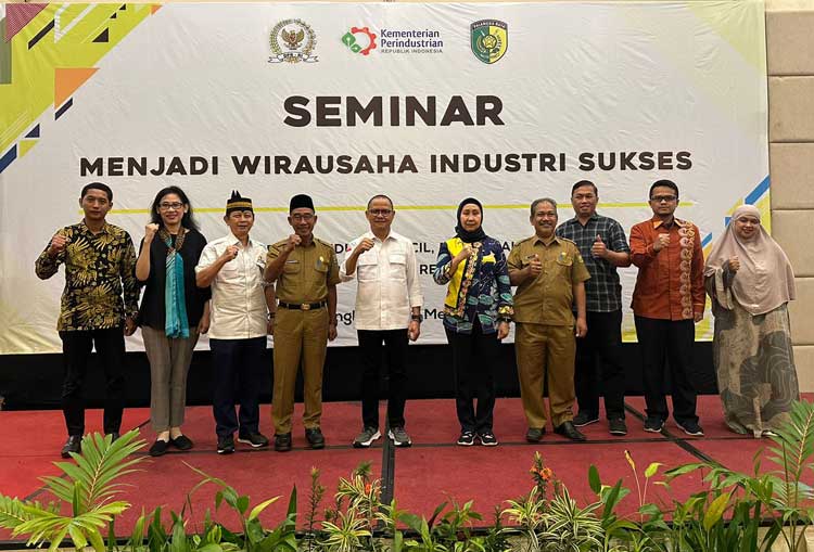 Mukhtarudin dan Ditjen IKMA Gelar Seminar Menjadi Wirausaha Industri Sukses di Kota Palangkaraya