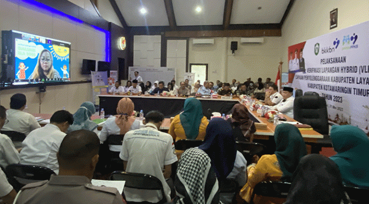 Bupati Kotim, Halikinnor saat menghadiri kegiatan VLH KLA secara virtual di DisKominfo Kotim, Rabu, 31 Mei 2023.