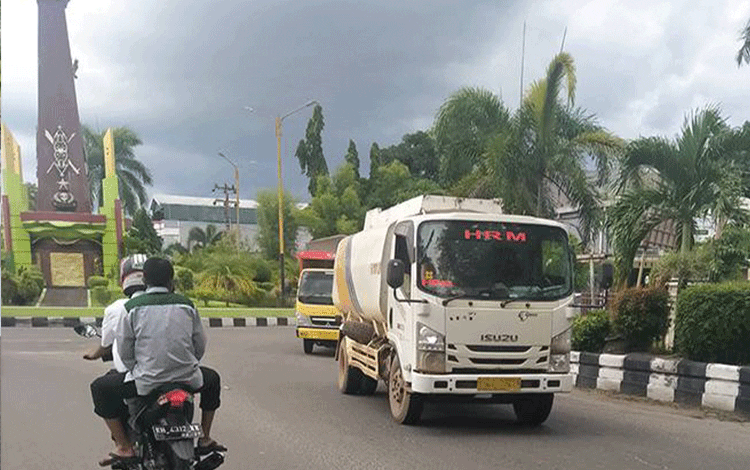 Truk CPO Jangan Masuk Kota untuk Hindari Kecelakaan