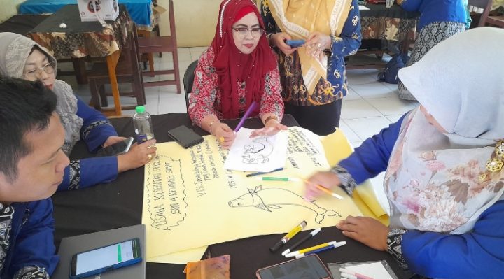 Draft Maskot UKS SDN 4 Ketapang Sampit, Si Jela kreasi para guru sekolah itu.