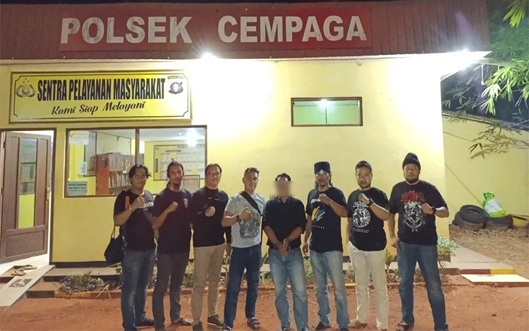 Menipu, Polres Seruyan Tangkap Kepala Desa Gadungan di Rumah Istri Muda