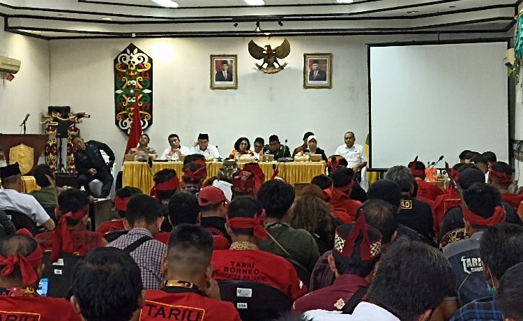 Pemkab Diminta Fasilitasi Masyarakat soal Plasma ke Perusahaan