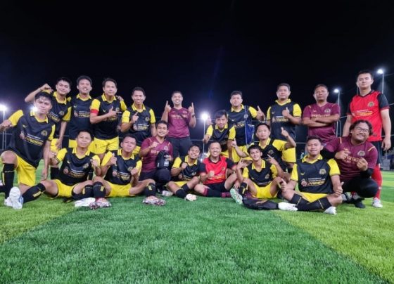 Tim Kotim FC berfoto bersama usai melaju ke semifinal Kapolda Kalteng Cup II, Selasa, 20 Juni 2023 malam.