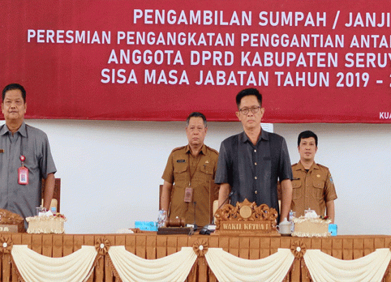 Wakil Ketua I DPRD Seruyan Bambang Yantoko memimpin Rapat paripurna DPRD Seruyan, Selasa, 13 Juni 2023.