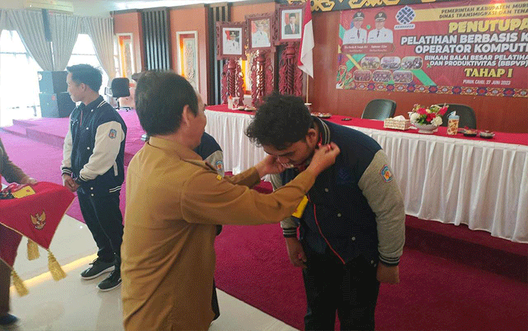Pemkab Murung Raya Bantu Carikan Kerja bagi Peserta Pelatihan Komputer