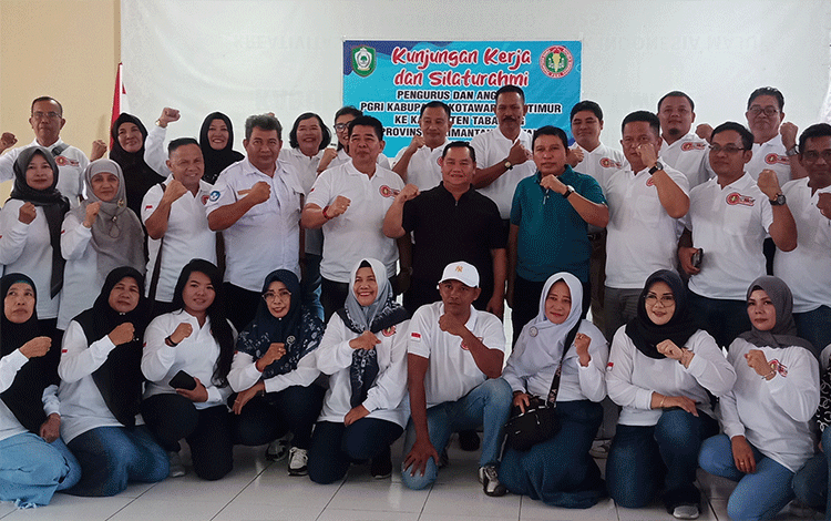 Halikinnor Minta PGRI Pelajari Inovasi Pendidikan ke PGRI Tabalong