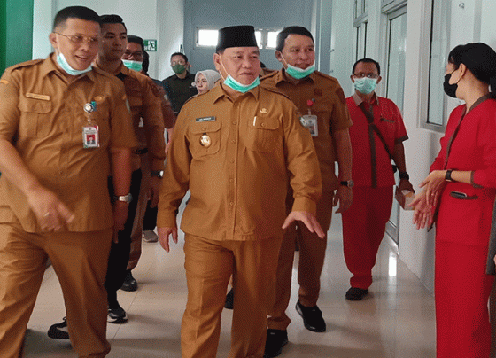 Bupati Kotim meninjau RSUD dr Murjani Sampit bagian dari kesiapan Porprov Kalteng 2023, Senin, 24 Juli 2023.