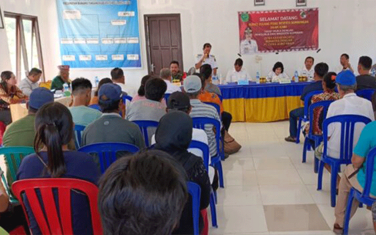 Bupati Pulang Pisau Pantau Pembagian Plasma Sawit