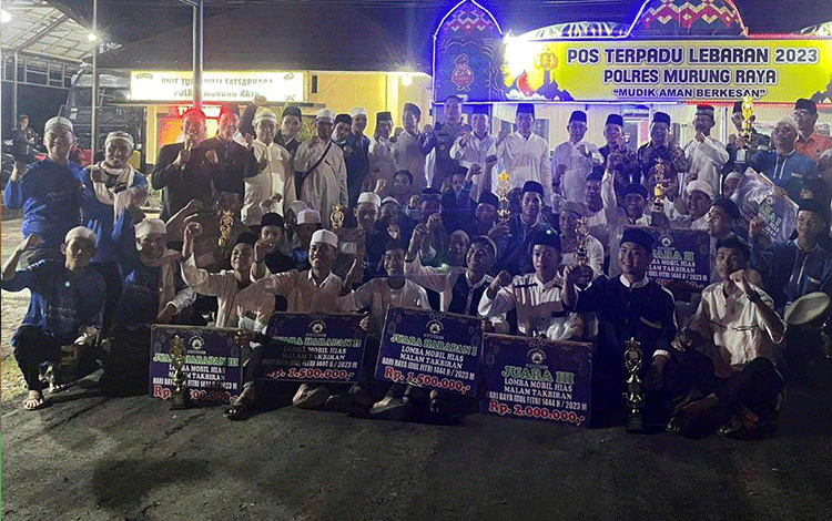 Pawai Takbiran di Murung Raya Semarak