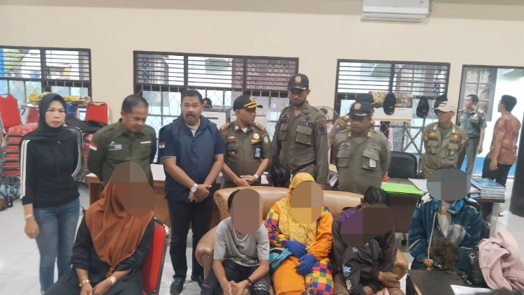 Pengemis Berjemur, Koordinator Bergaya Bak Sosialita dan Simpan Emas Senilai Puluhan Juta