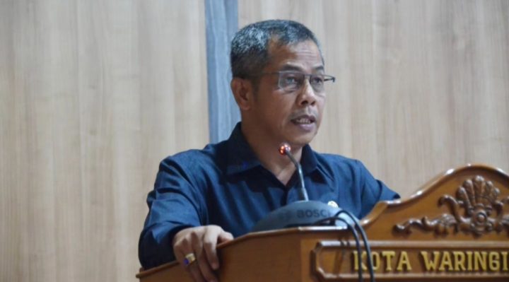 Ketua Fraksi Partai Demokrat DPRD Kotim, Sihol Parningotan Lumban Gaol