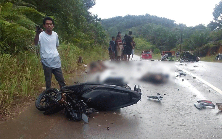 Motor Tabrakan: Dua Tewas, Dua Kritis
