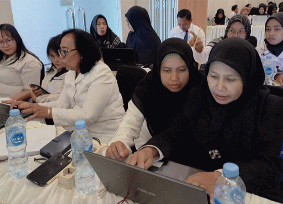 Para peserta Workshop Implementasi Pembelajaran Kurikulum Merdeka di aula Hotel Midtown Sampit, Sabtu, 15 Juli 2023.