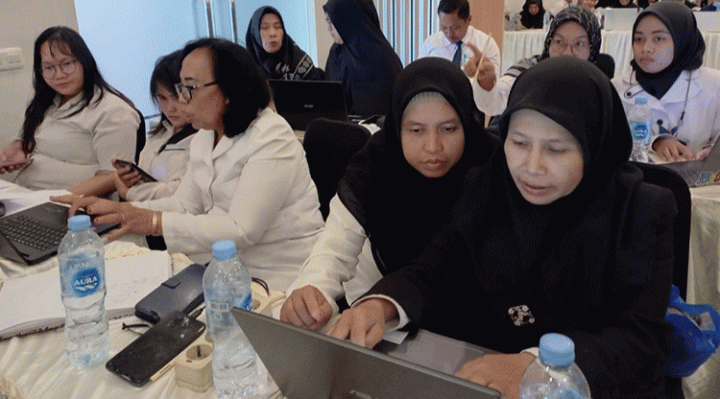 Para peserta Workshop Implementasi Pembelajaran Kurikulum Merdeka di aula Hotel Midtown Sampit, Sabtu, 15 Juli 2023.