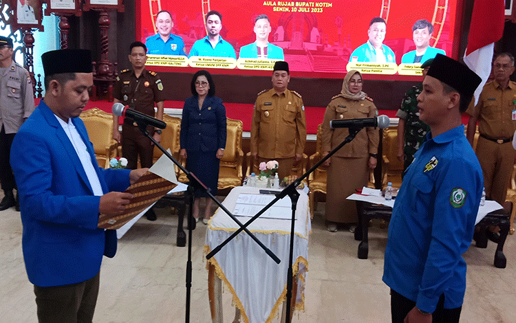 Bupati Berpesan ini Pada Pengurus KNPI Kotim Baru