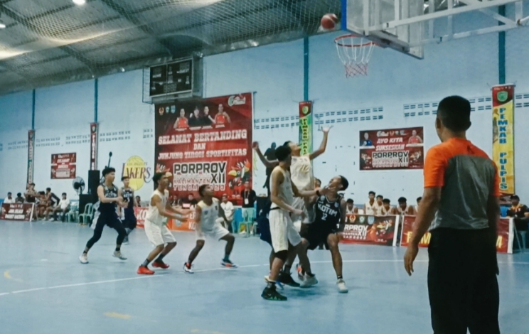 Kalahkan Kobar, Tim Basket Putera Kotim Juara Grup B Porprov Kalteng 2023