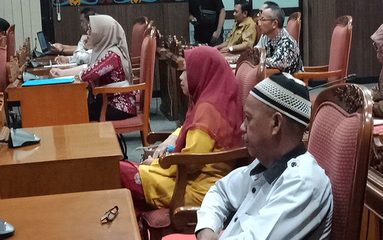 Kepala SMAN 1 Sampit Mengaku Namanya Dicatut untuk Pungli PPDB, Nilainya Segini