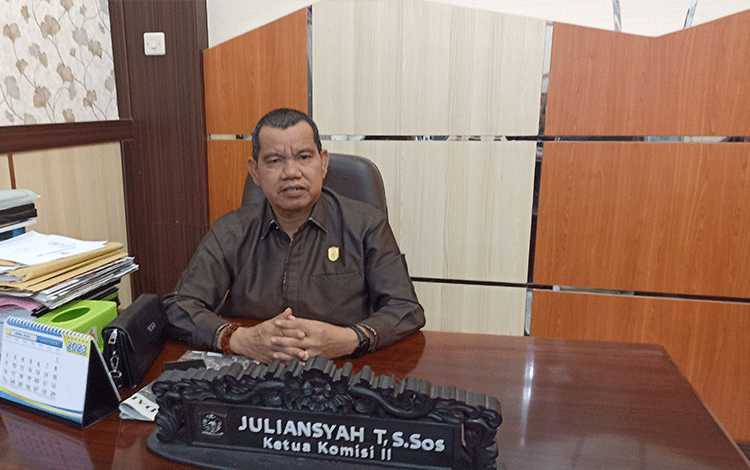 Upaya Perlindungan Petani di tengah Perubahan Iklim dan Gejolak Ekonomi Global