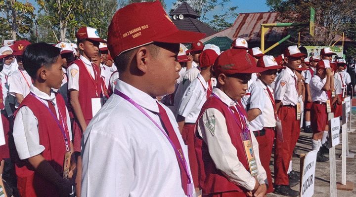 Siswa mengikuti Masa Pengenalan Lingkungan Sekolah (MPLS) di SMPN 3 Sampit, Senin, 10 Juli 2023.