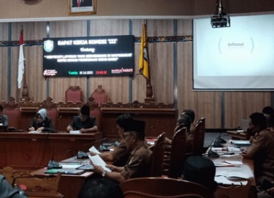 Suasana RDP Komisi III DPRD Kotim terkait PPDB Tahun Ajaran 20232024,  Selasa 18 Juli 2023.