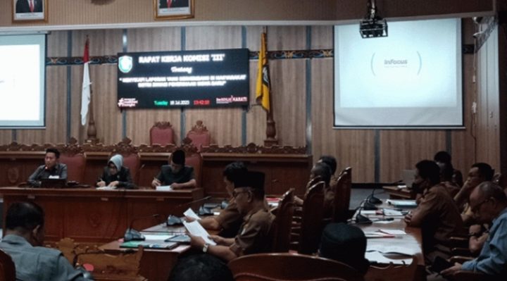 Suasana RDP Komisi III DPRD Kotim terkait PPDB Tahun Ajaran 20232024,  Selasa 18 Juli 2023.