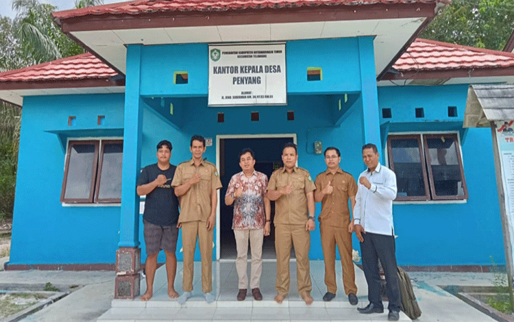 Anggota DPRD Kotim Terima Usulan di Desa Penyang Berikut ini