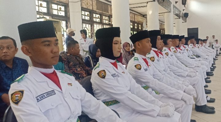 Anggota Paskibraka Kotim yang dikukuhkan di Gedung Serbaguna Sampit, Jalan HM Arsyad, Rabu 16 Agustus 2023.
