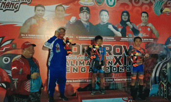 Atlet cabor sepatu roda Kotim yang berhasil meraih medali emas pada Porprov Kalteng 2023 di Taman Kota Sampit, Selasa 1 Agustus 2023.