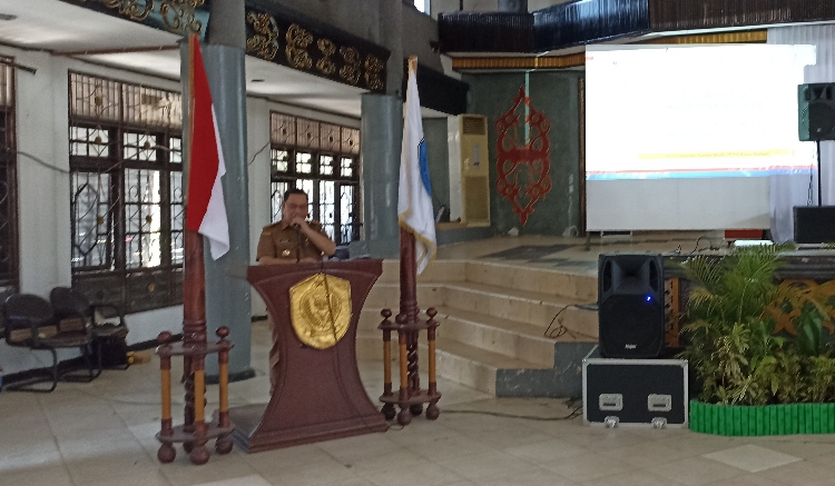 Orang Tua dan Guru Agar Awasi Penggunaan Gadget pada Anak