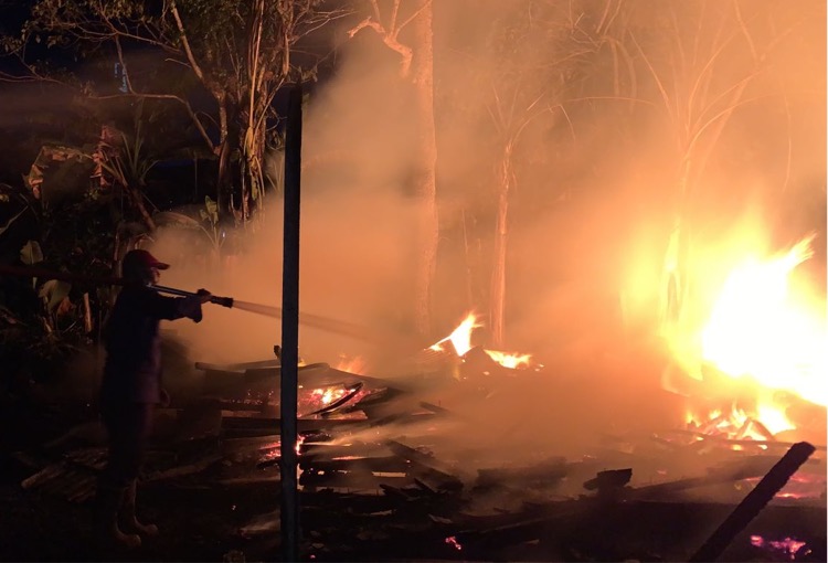 Warga Ketar Ketir, Rumah di Gang Pahari Terbakar Saat Dini Hari